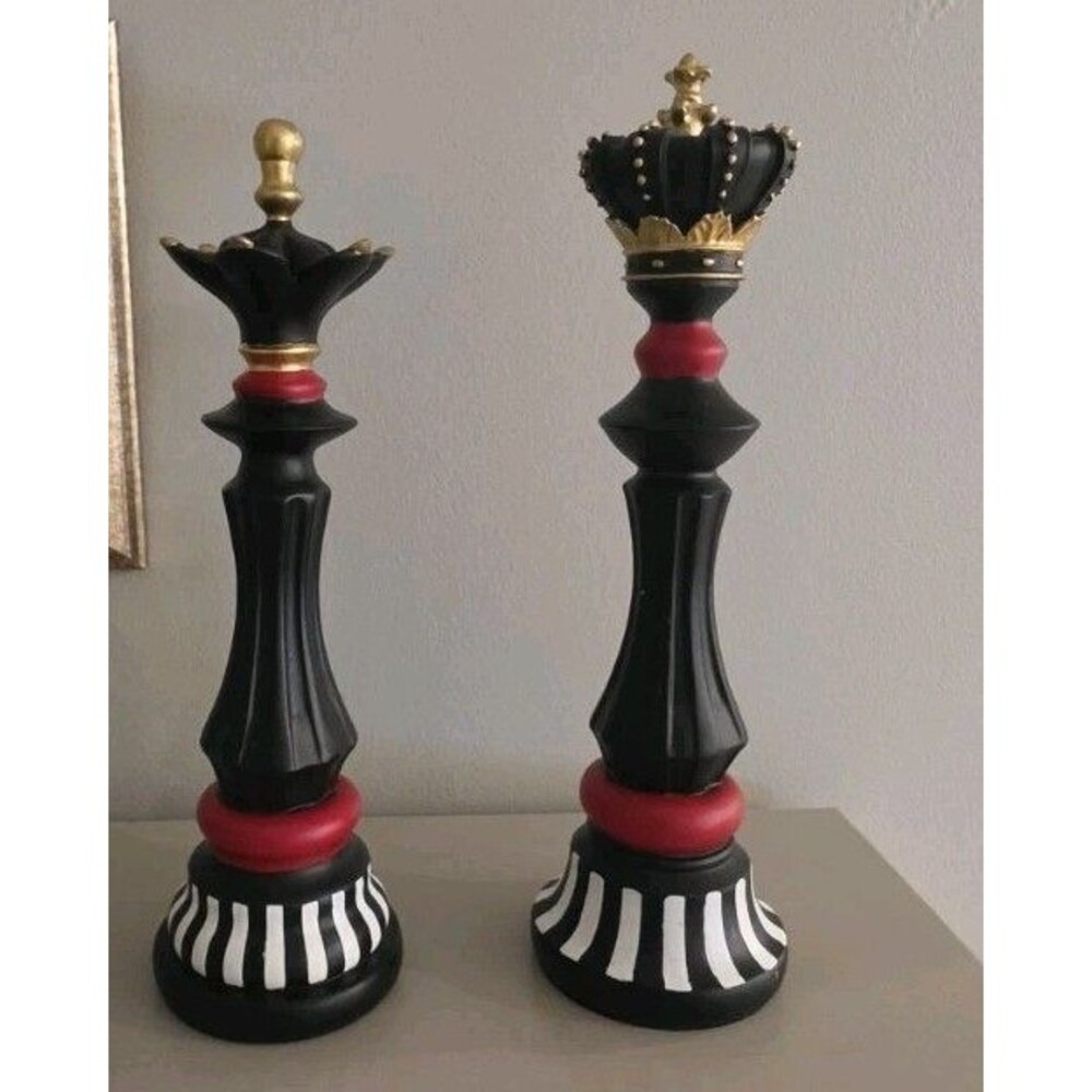 2pc Large Decorative Chess Statue Set King & Queen Resin Figurine Black Red Gold